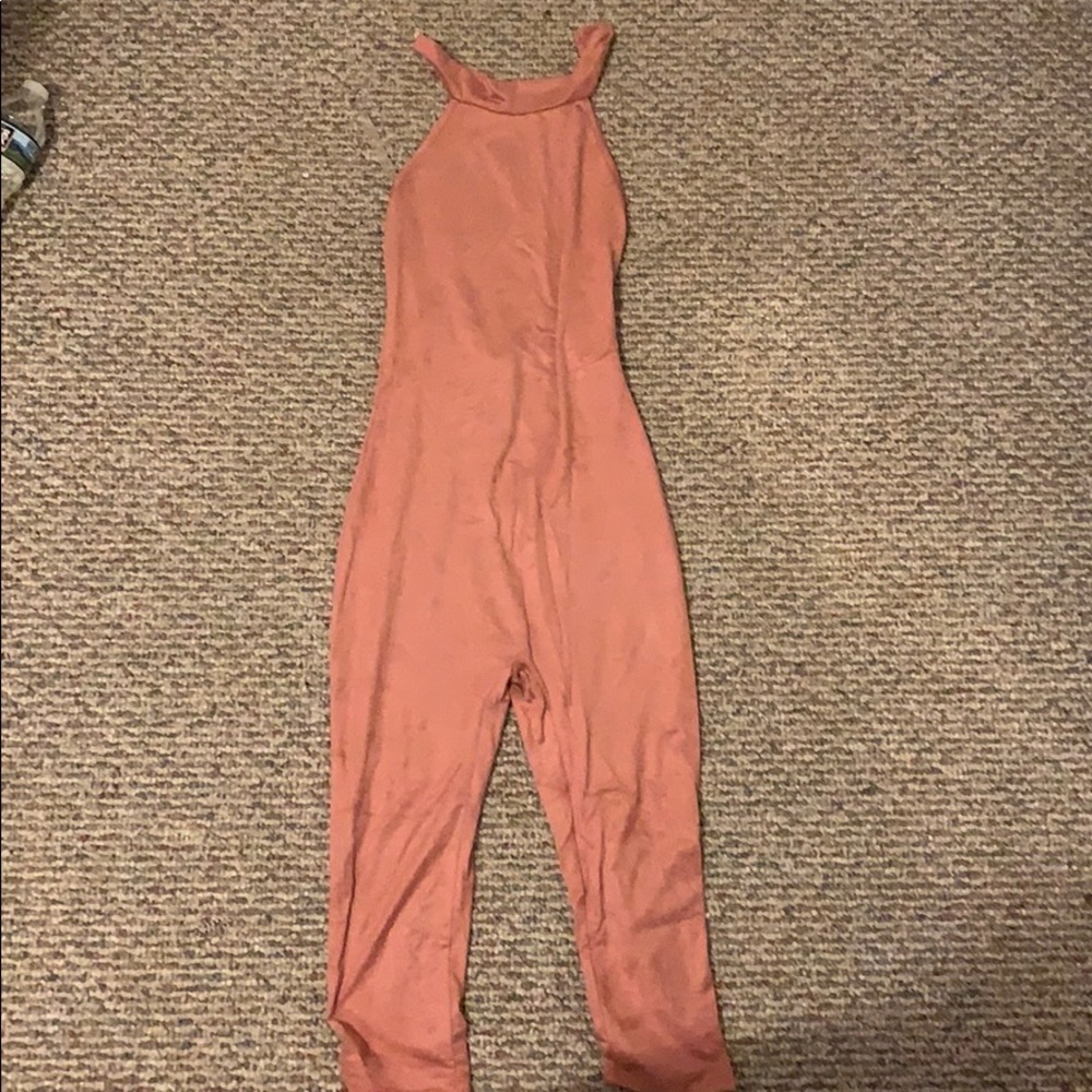 Fashion Nova Set Never worm 2 piece set.